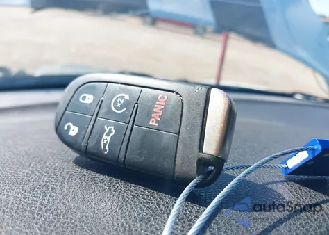 2019 Dodge Charger Sxt Rwd z USA, uszkodzony, nr VIN 2C3CDXBG5KH720174